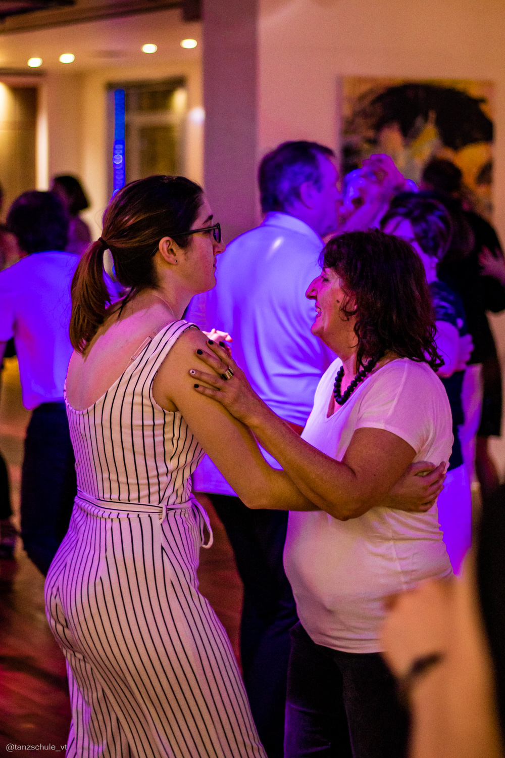 20230318 Black and White Tanzparty 3090